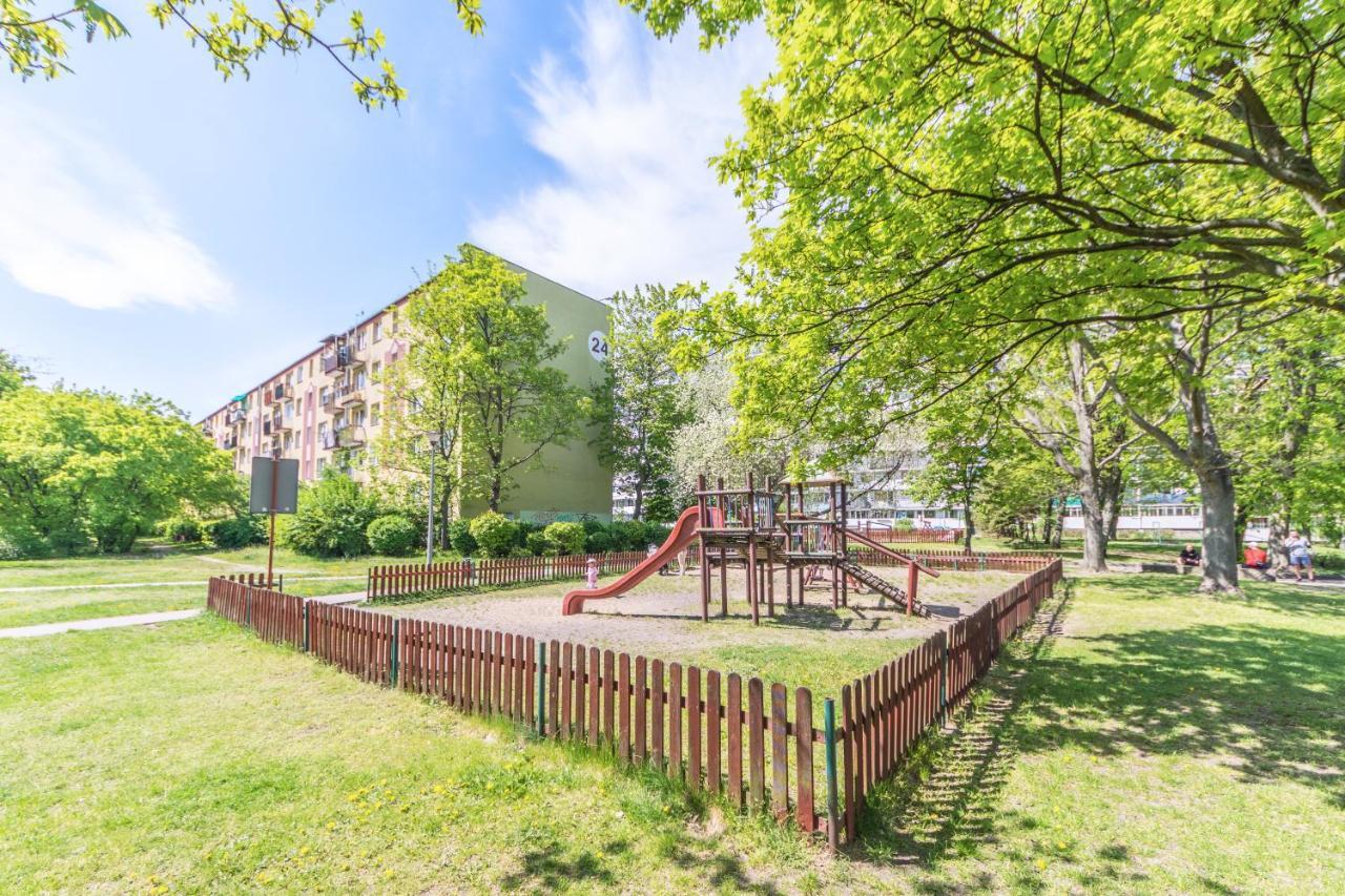 Apartament Kapitanski Do 6 Osob-25 Min Od Plazy Gdansk Exterior foto